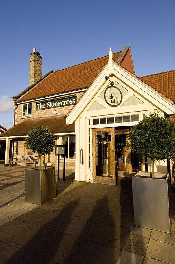 Premier Inn Haydock Park/M6 J23 Warrington Exterior photo